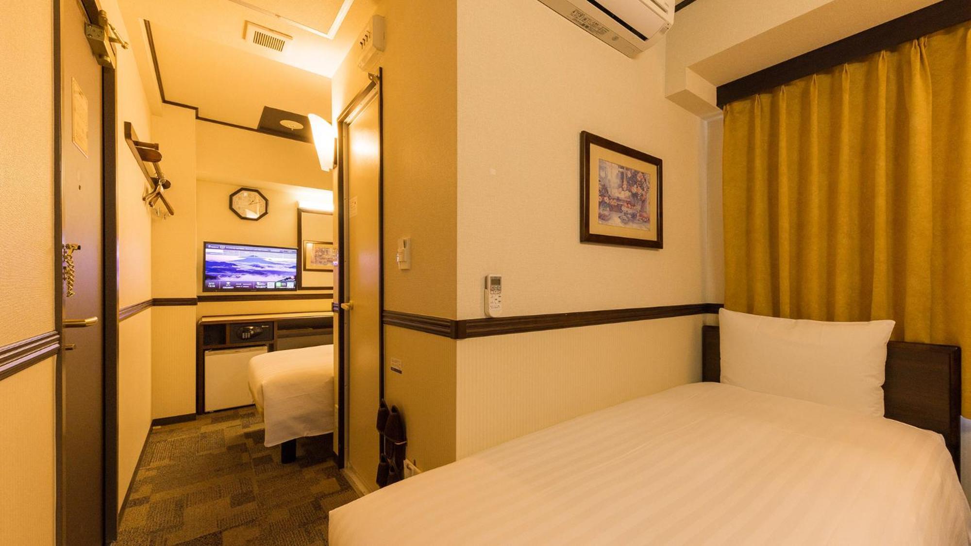 Toyoko Inn Osaka Shinsaibashi Nishi Szoba fotó